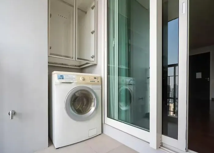 Apartment Thong Lor Luxury With Swimming Pool, Fast Wifi