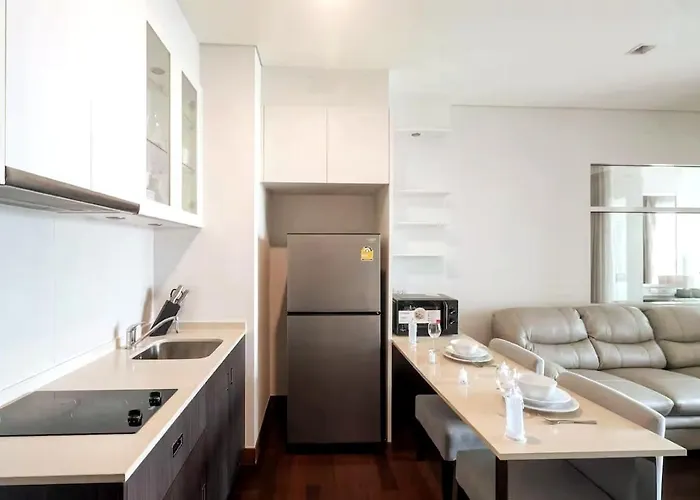 Thong Lor Luxury With Swimming Pool, Fast Wifi * Bangkok